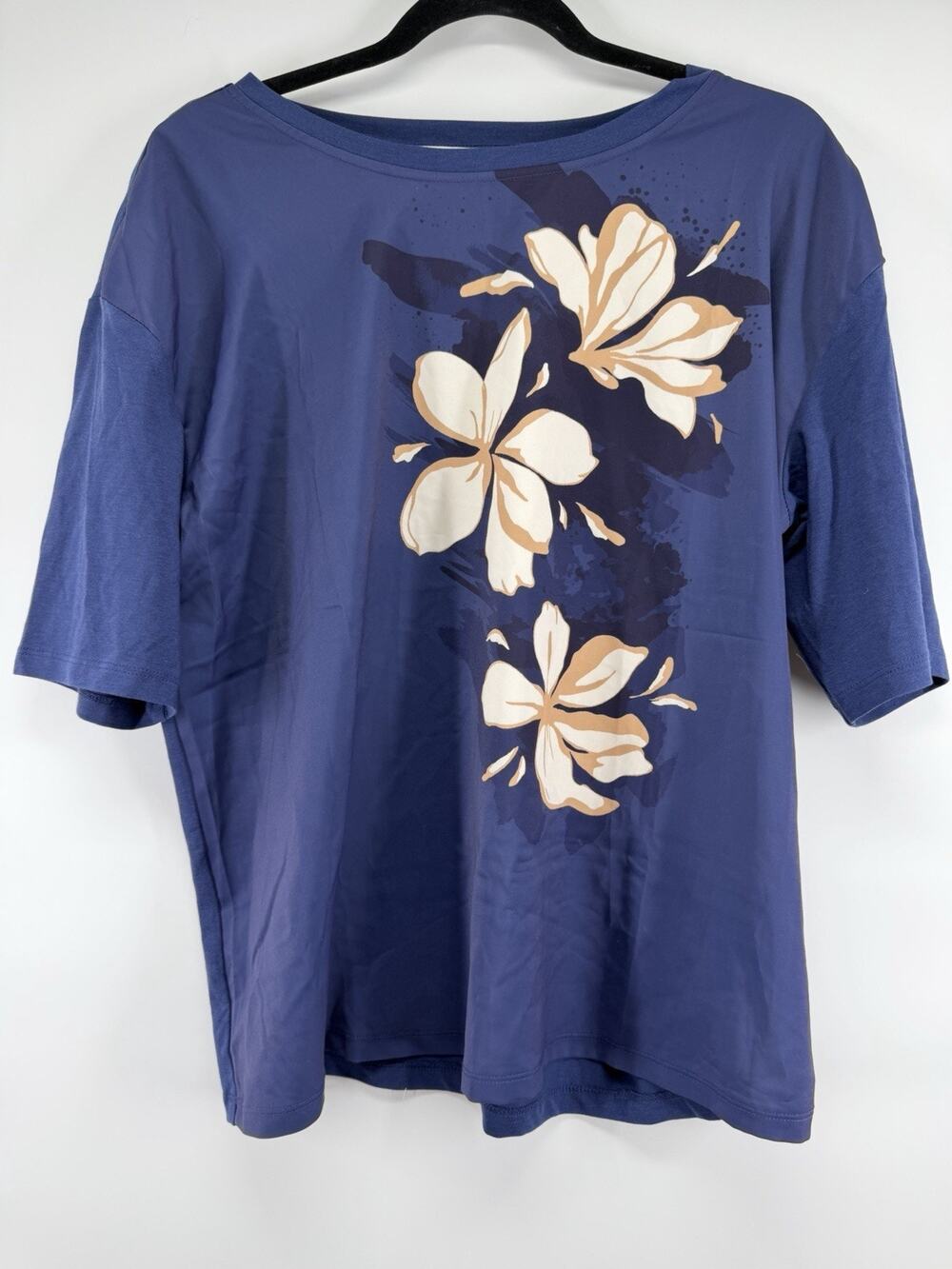 Beautiful By Lawrence Zarian Blue Floral Shirt Women’s Size Medium NWOT